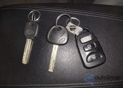 2014 Hyundai Sonata Gls z USA, uszkodzony, nr VIN 5NPEB4AC4EH830474